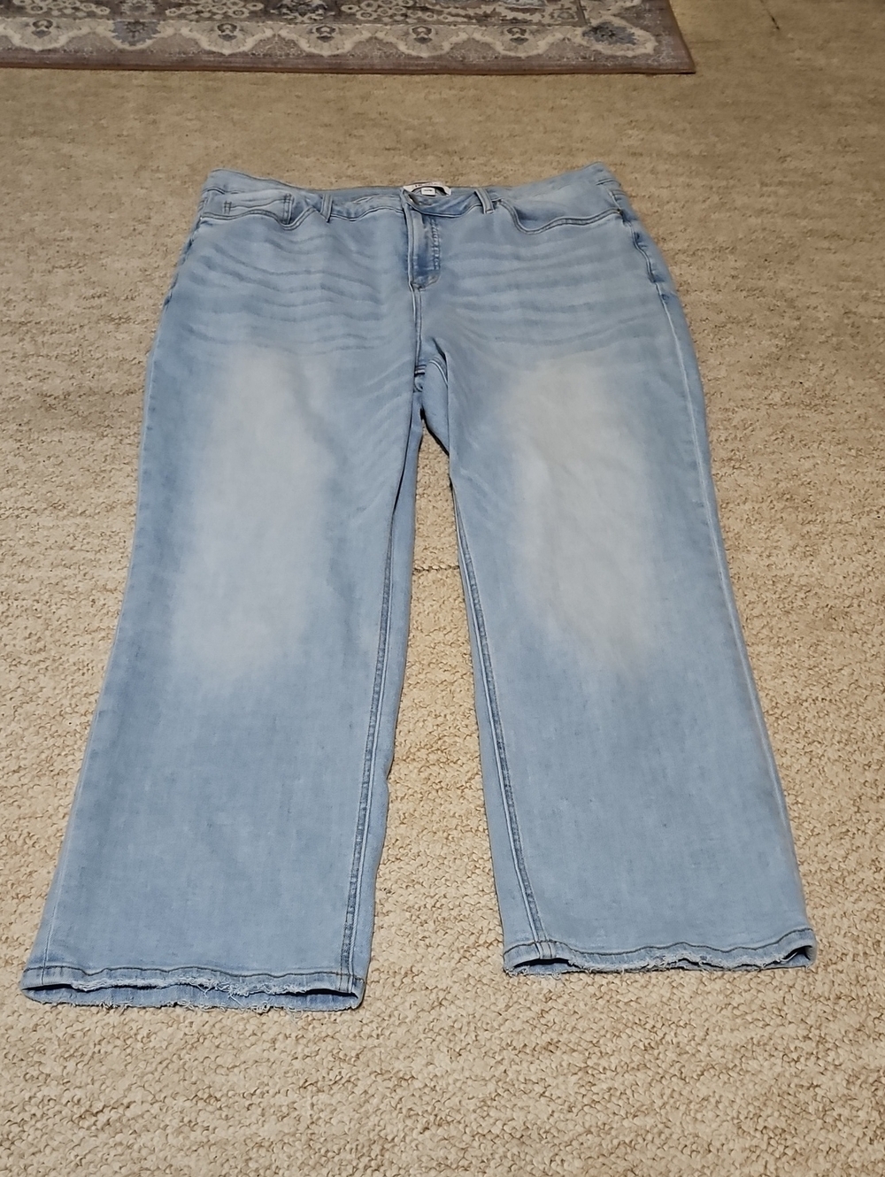 Wide-Leg Flare Jeans in Light Blue